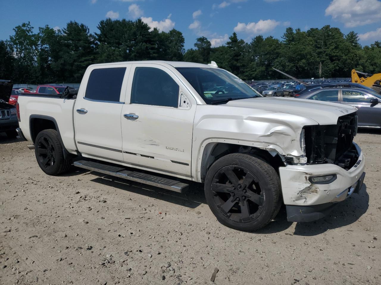 2016 GMC Sierra K1500 Denali - Image 4