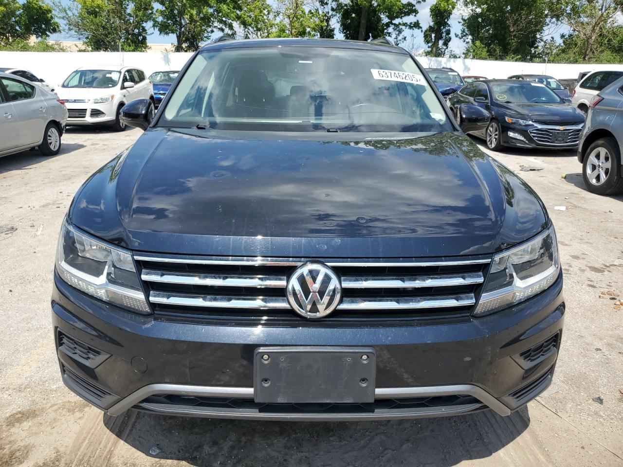 2021 Volkswagen Tiguan Se - Фото 5
