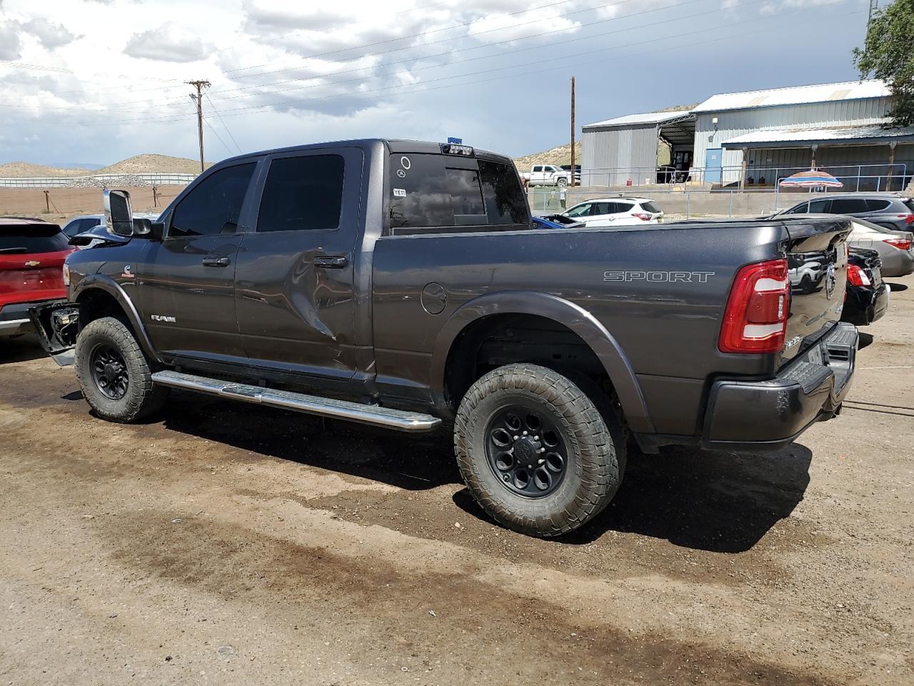 2019 Ram 2500 Laramie - Фото 2