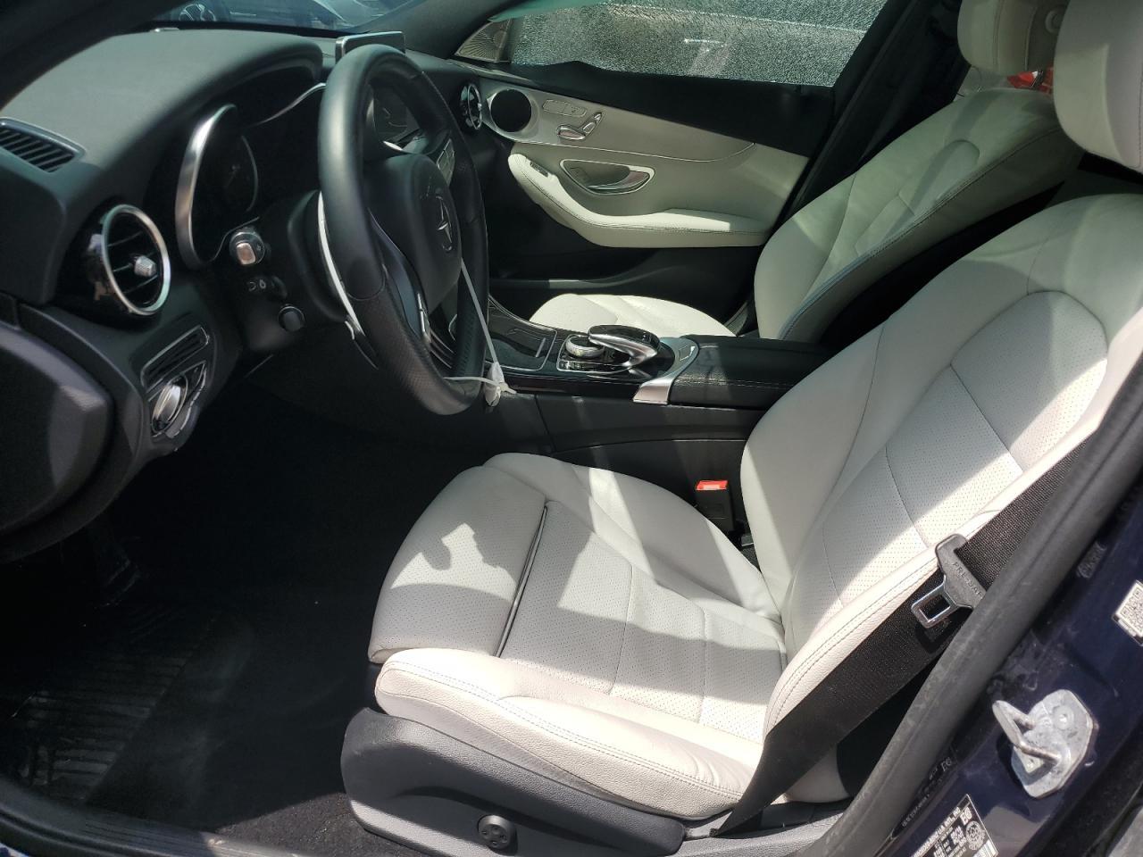 2017 Mercedes-Benz C 300 4Matic - Image 7