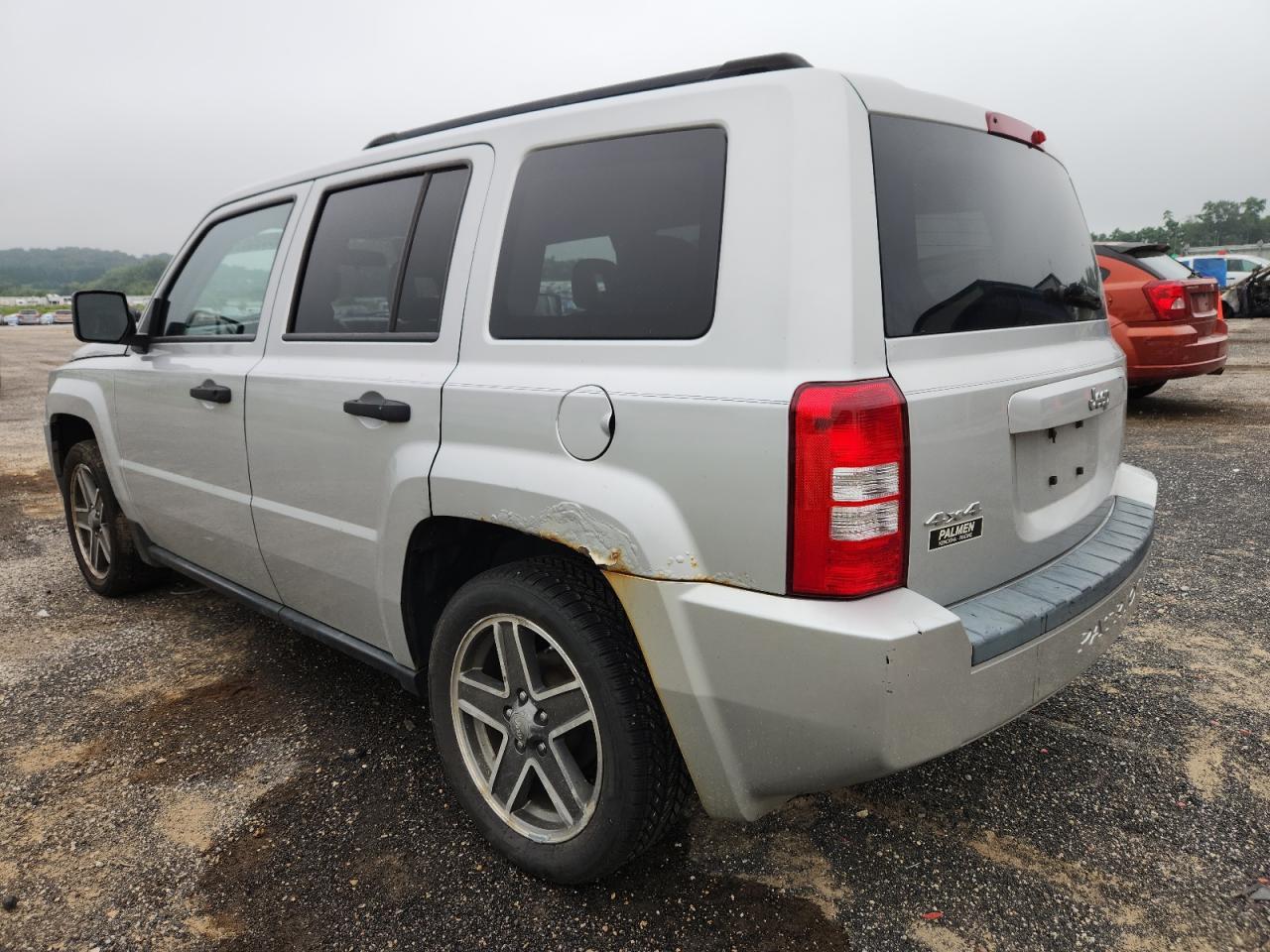 2008 Jeep Patriot Sport - Image 2