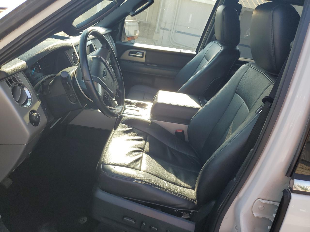 2015 Ford Expedition Limited - Image 7