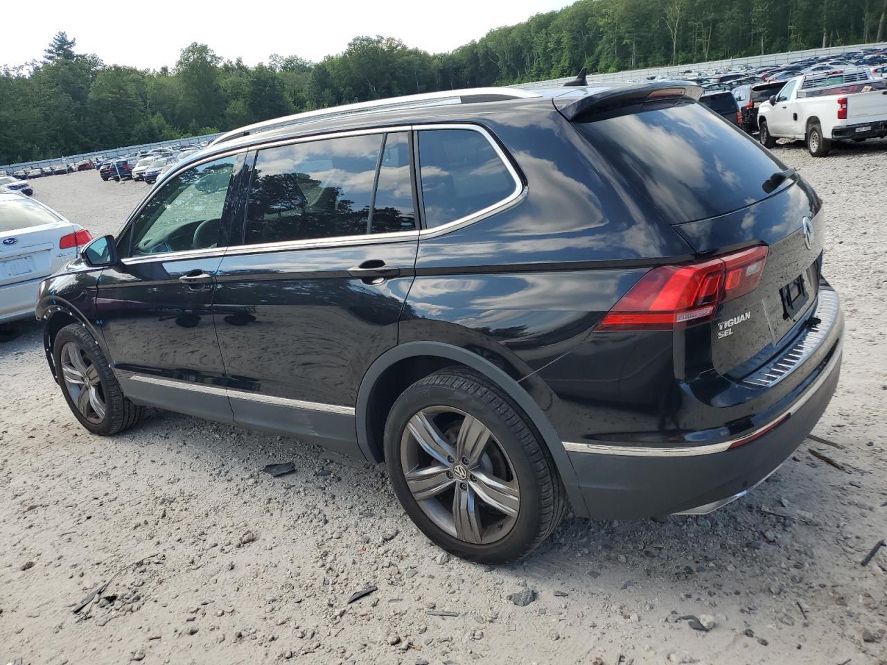 2020 Volkswagen Tiguan Se - Image 2