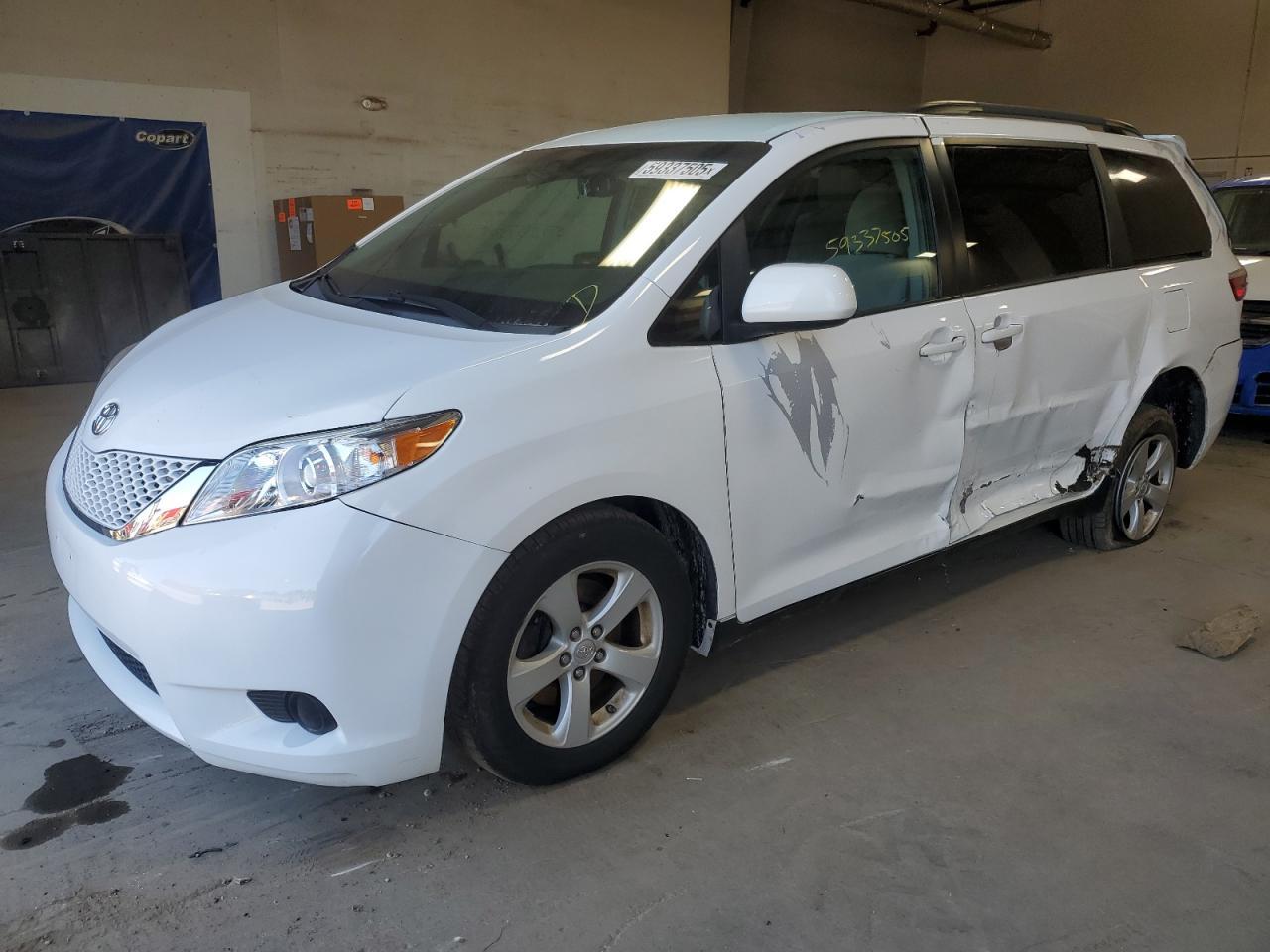 2017 Toyota Sienna Le