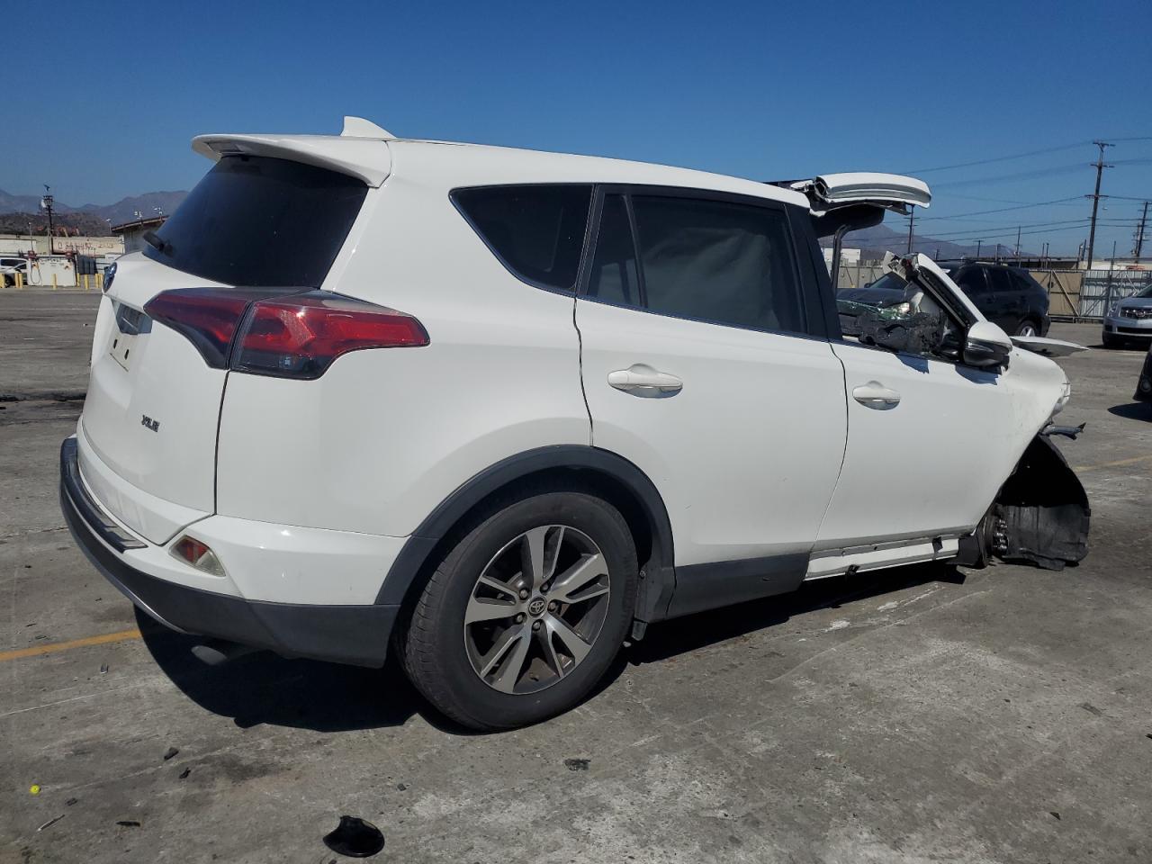 2018 Toyota Rav4 Adventure - Image 3