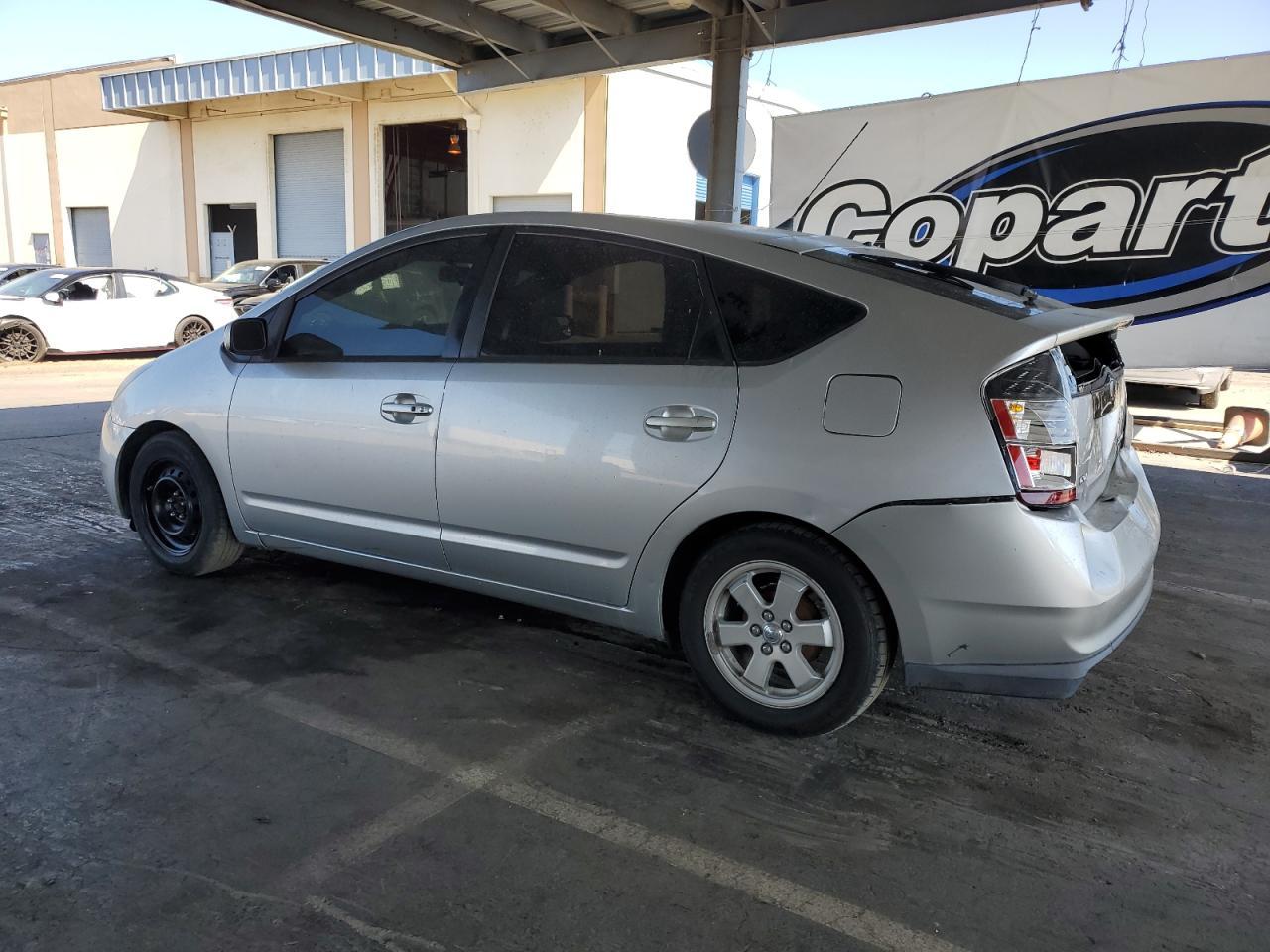 2004 Toyota Prius - Фото 2