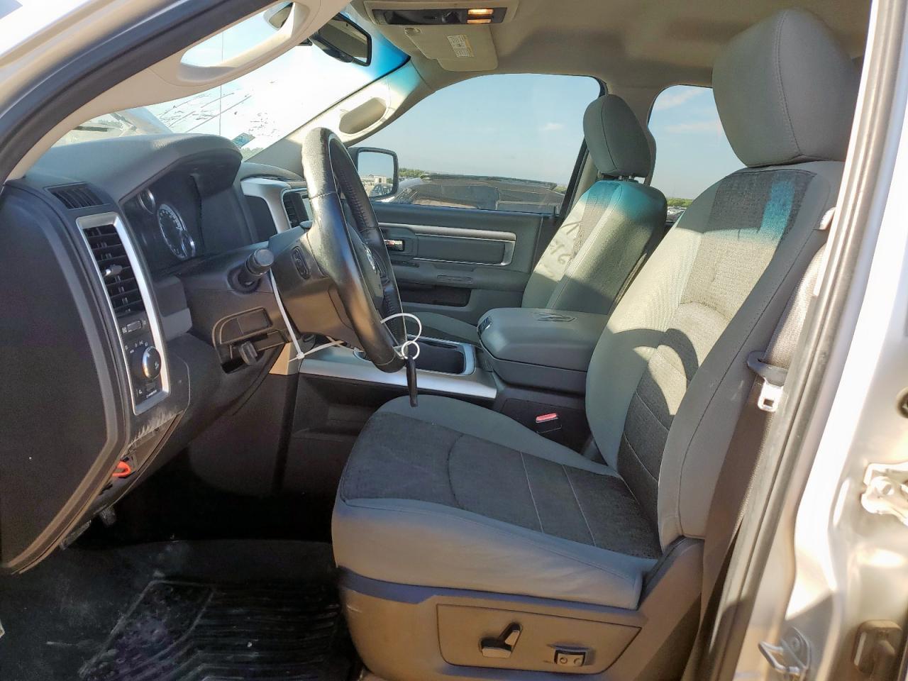 2016 Ram 1500 Slt - Image 7