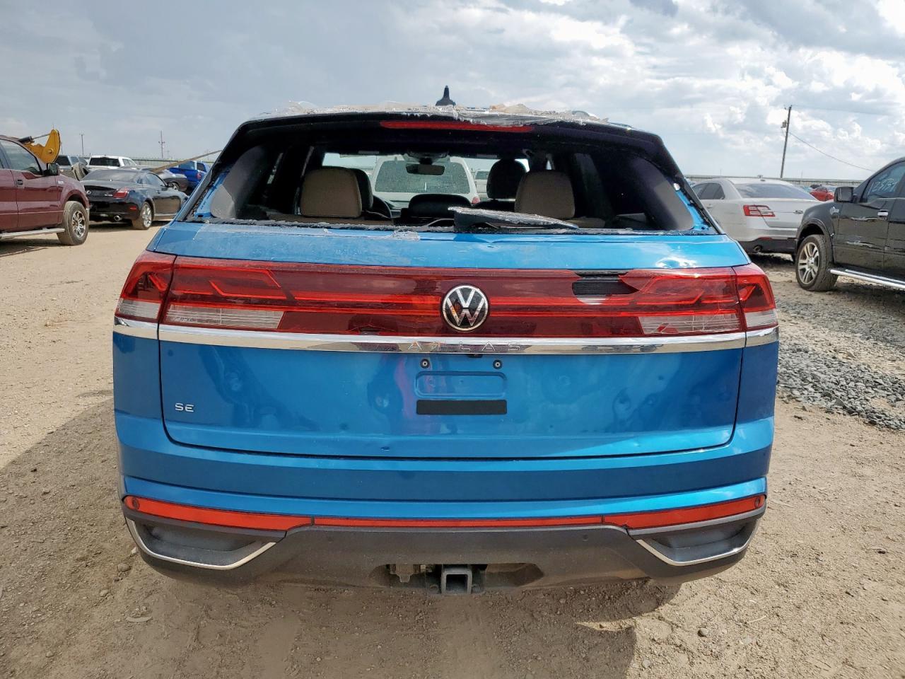 2024 Volkswagen Atlas Cross Sport Se - Image 6