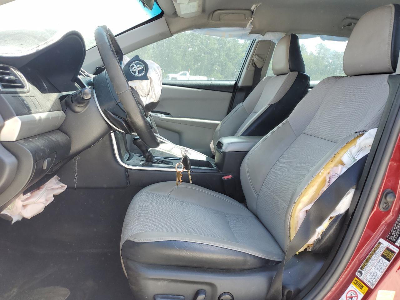 2016 Toyota Camry Le - Image 7