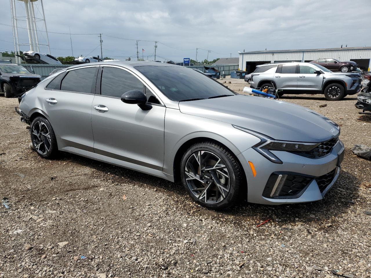 2025 Kia K5 Gt Line - Image 4