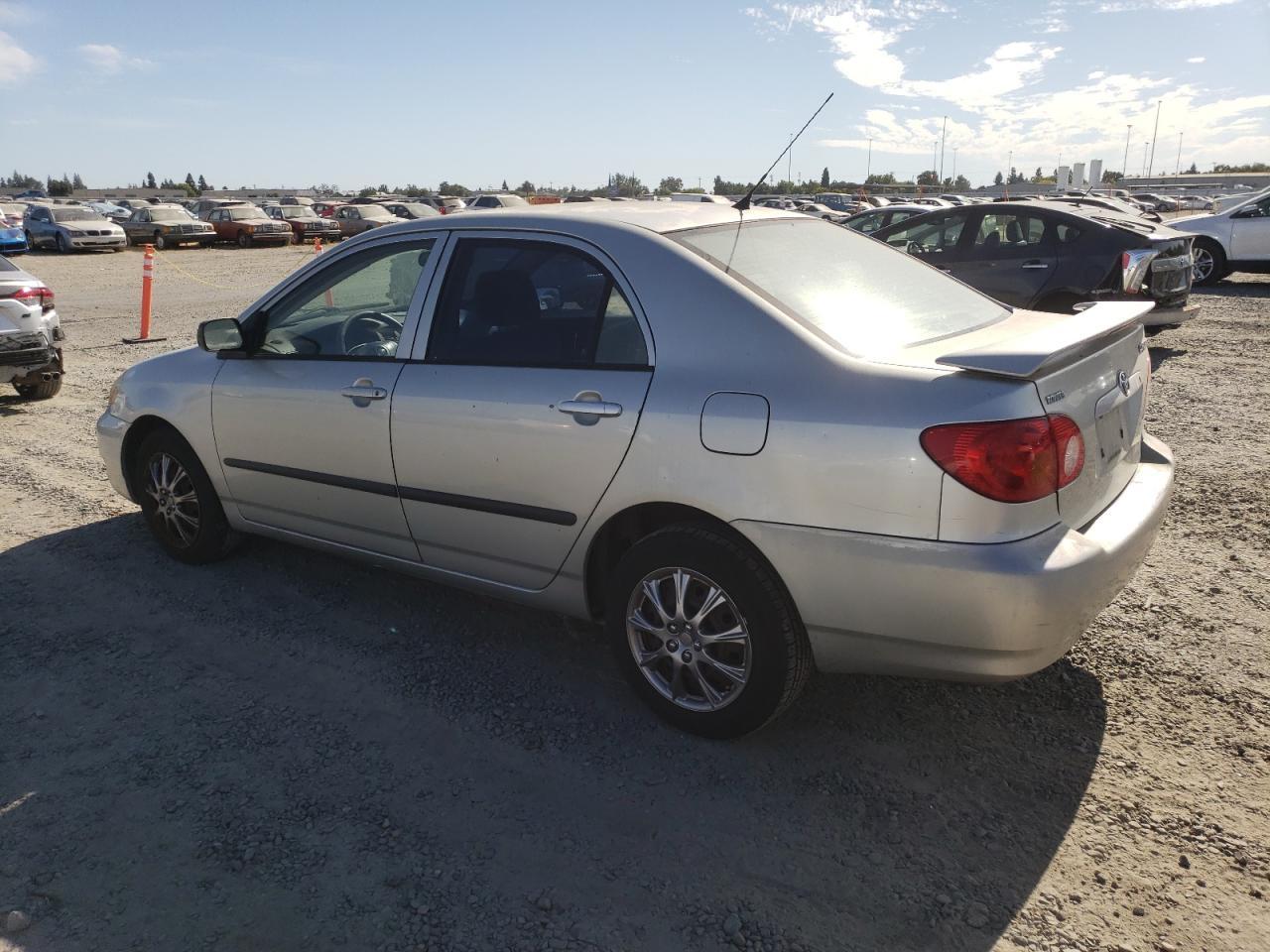 2004 Toyota Corolla Ce - Фото 2