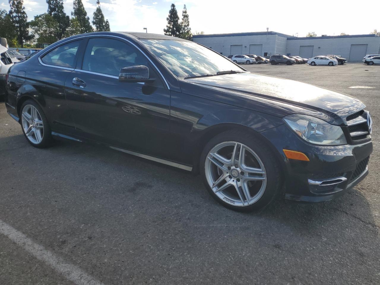 2014 Mercedes-Benz C 250 - Image 4