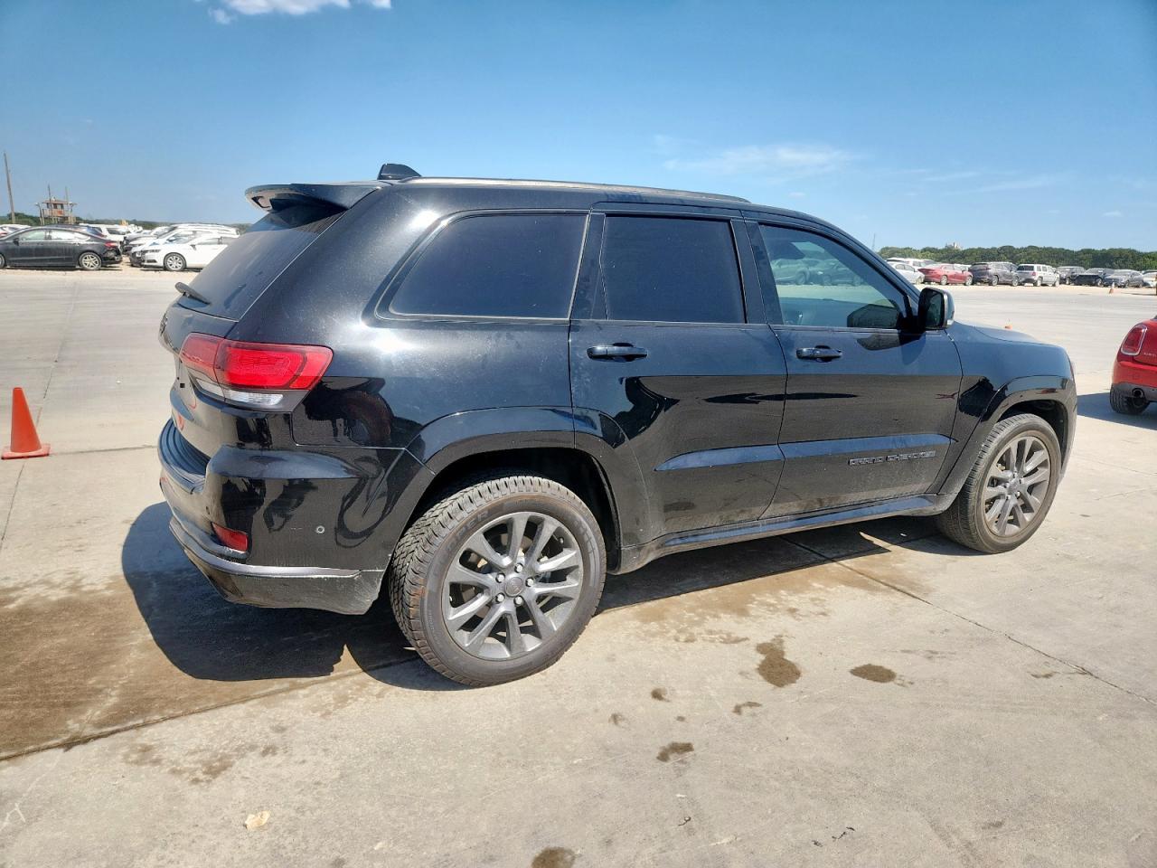 2019 Jeep Grand Cherokee Overland - Фото 3