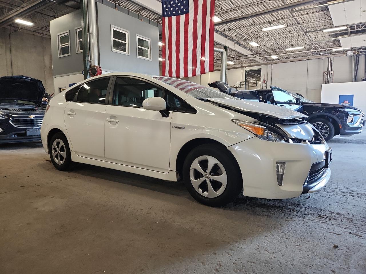 2012 Toyota Prius - Image 4