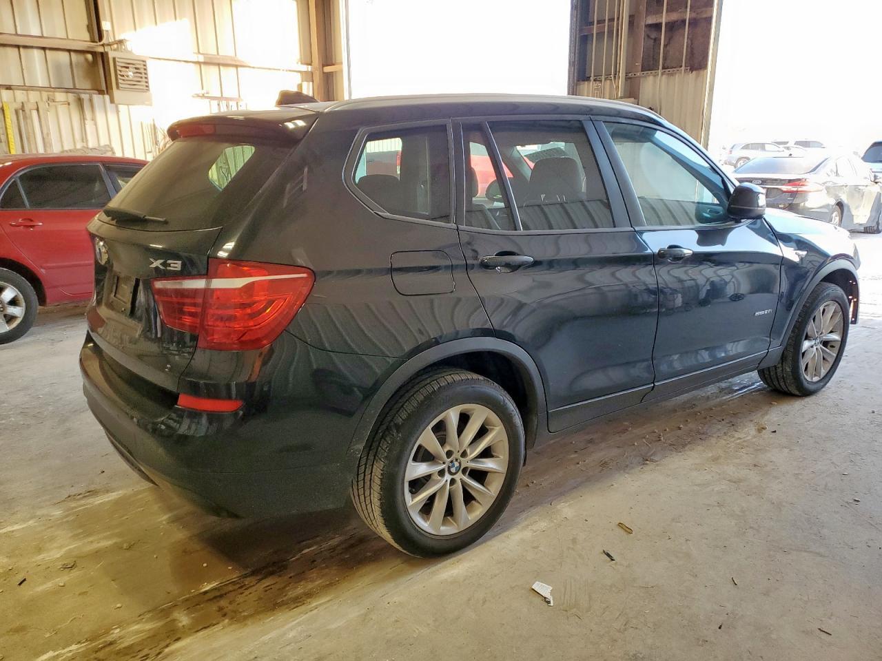 2015 BMW X3 Sdrive28I - Image 3