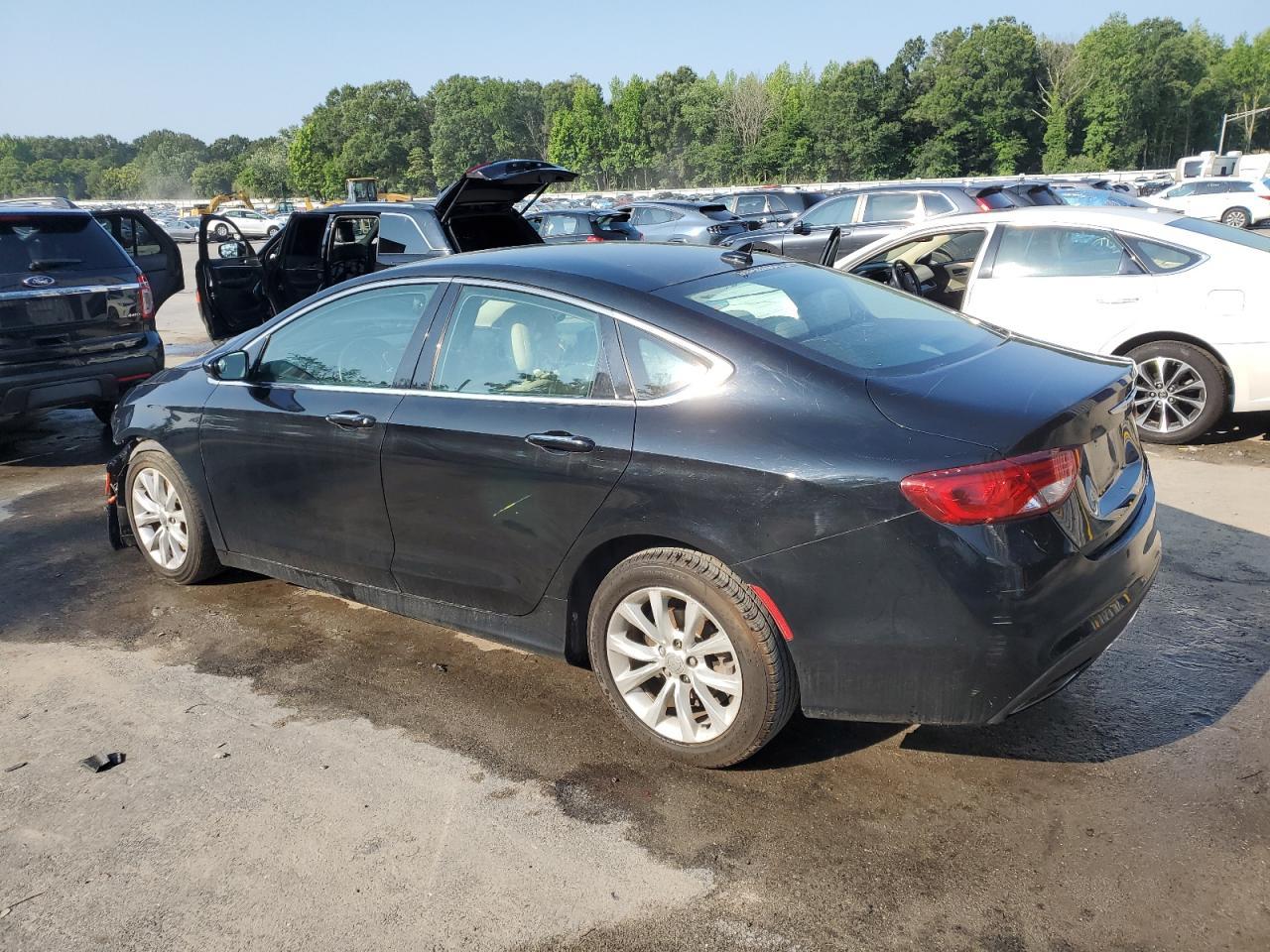 2015 Chrysler 200 C - Image 2