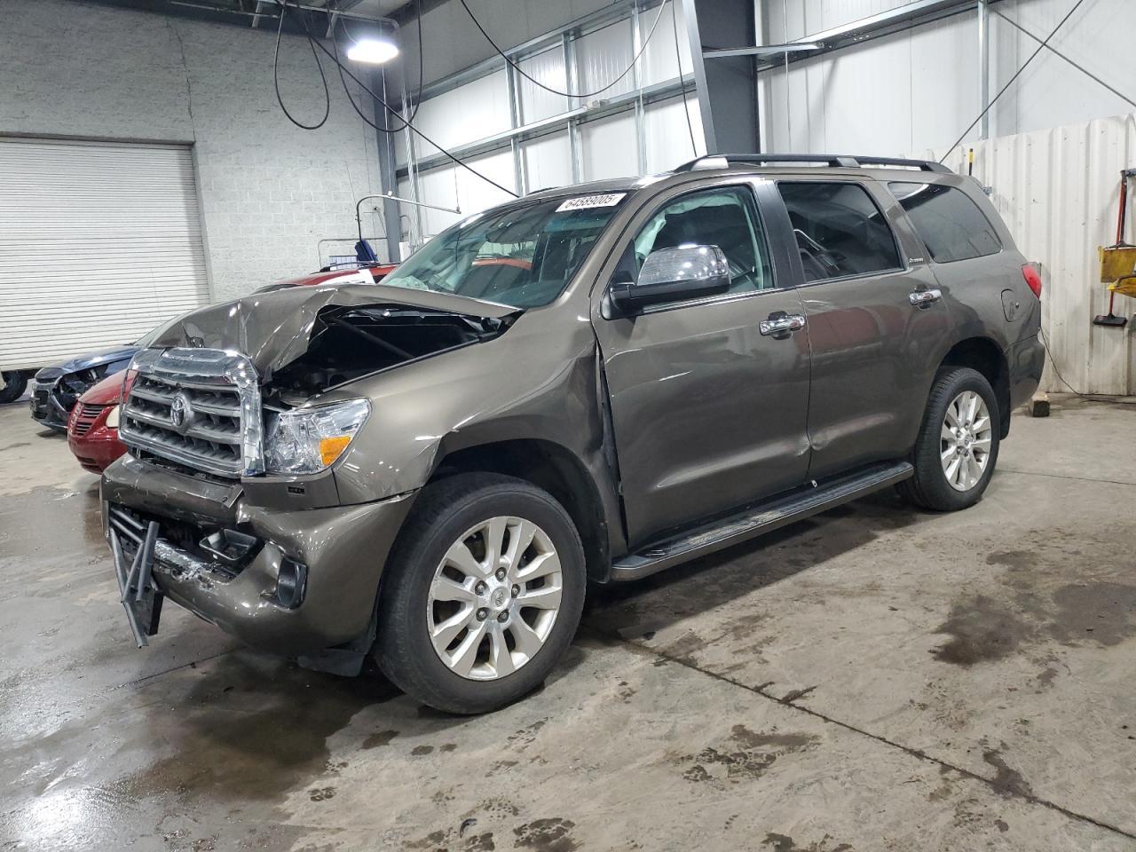 2010 Toyota Sequoia Platinum