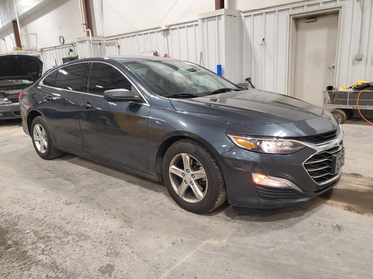 2019 Chevrolet Malibu Ls - Фото 4