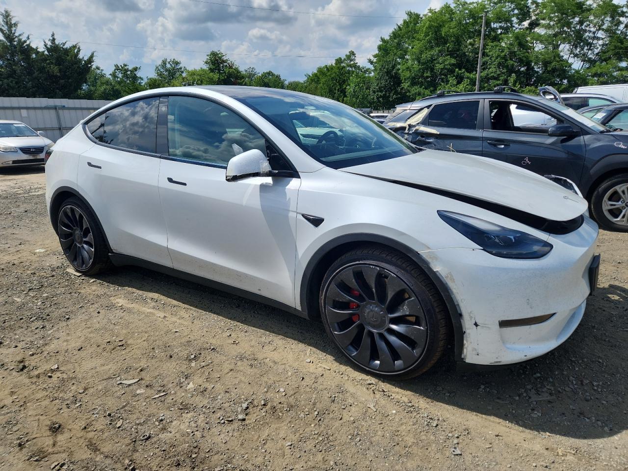 2022 Tesla Model Y - Фото 4