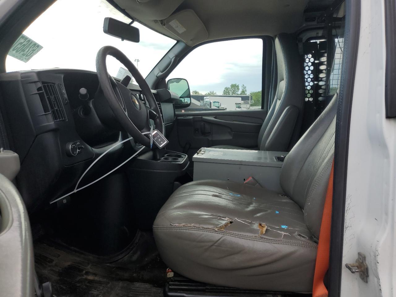 2013 Chevrolet Express G2500 - Фото 7
