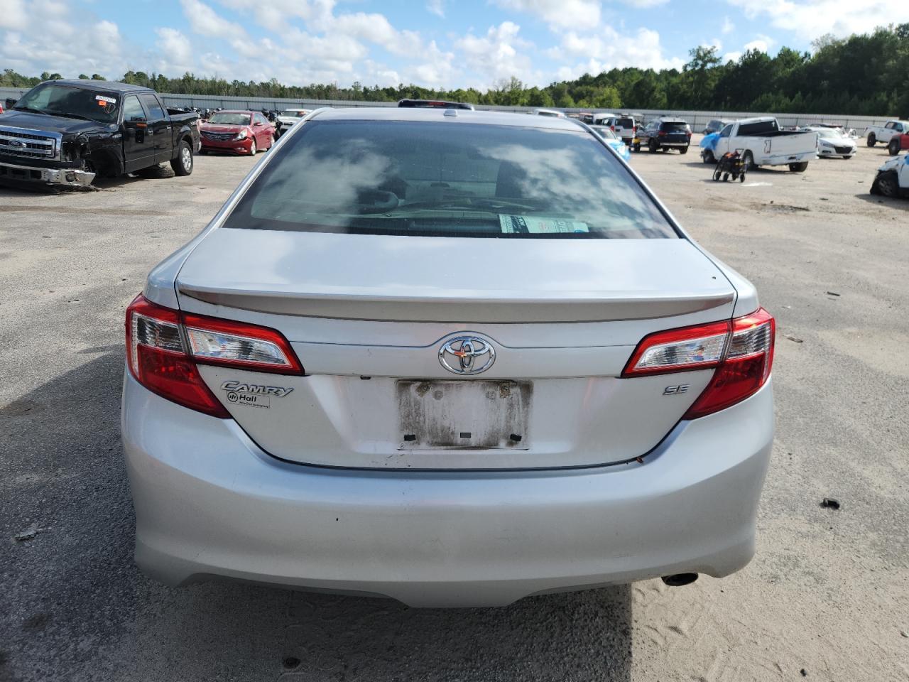 2012 Toyota Camry Base - Image 6