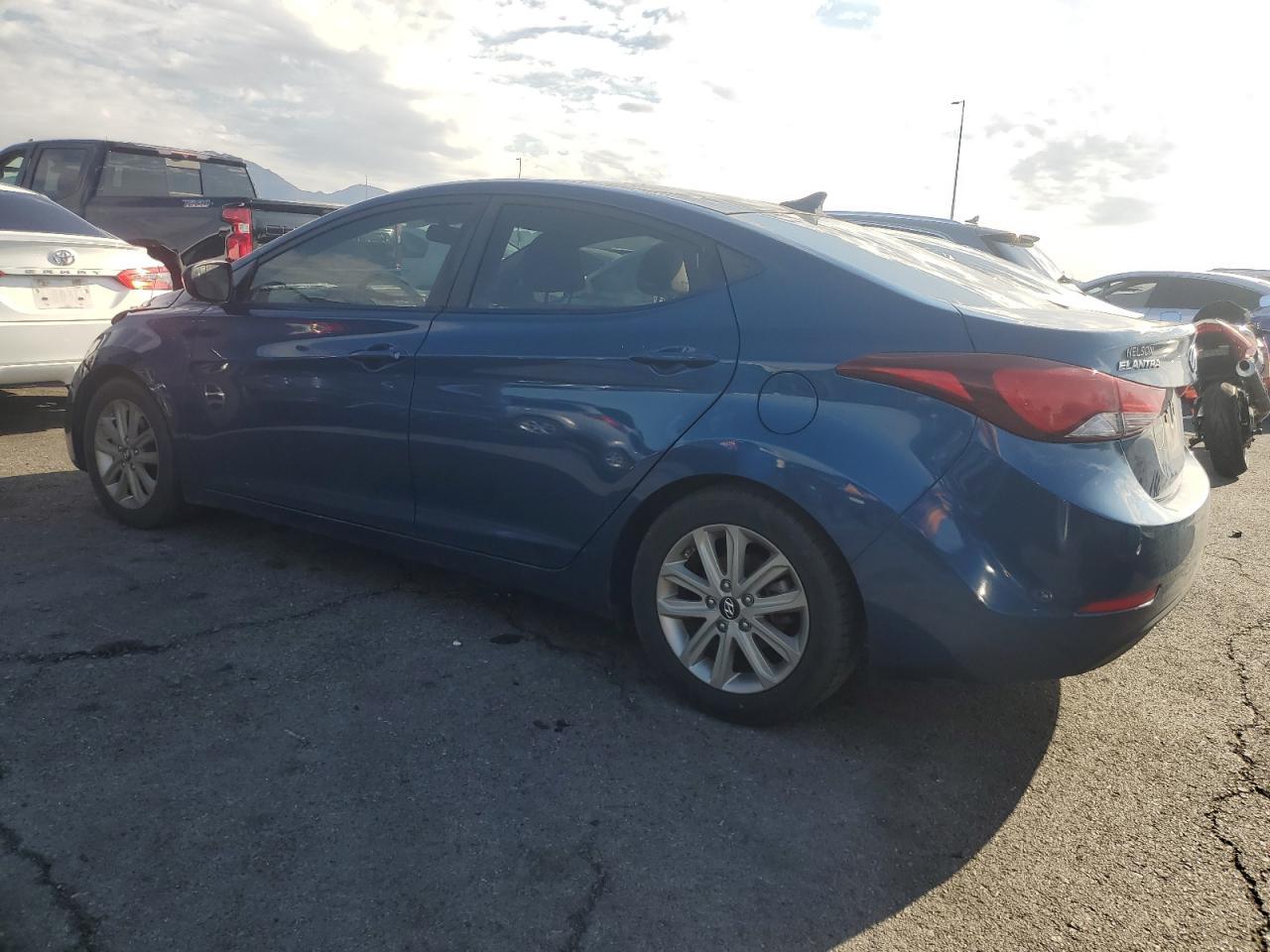 2014 Hyundai Elantra Se - Фото 2