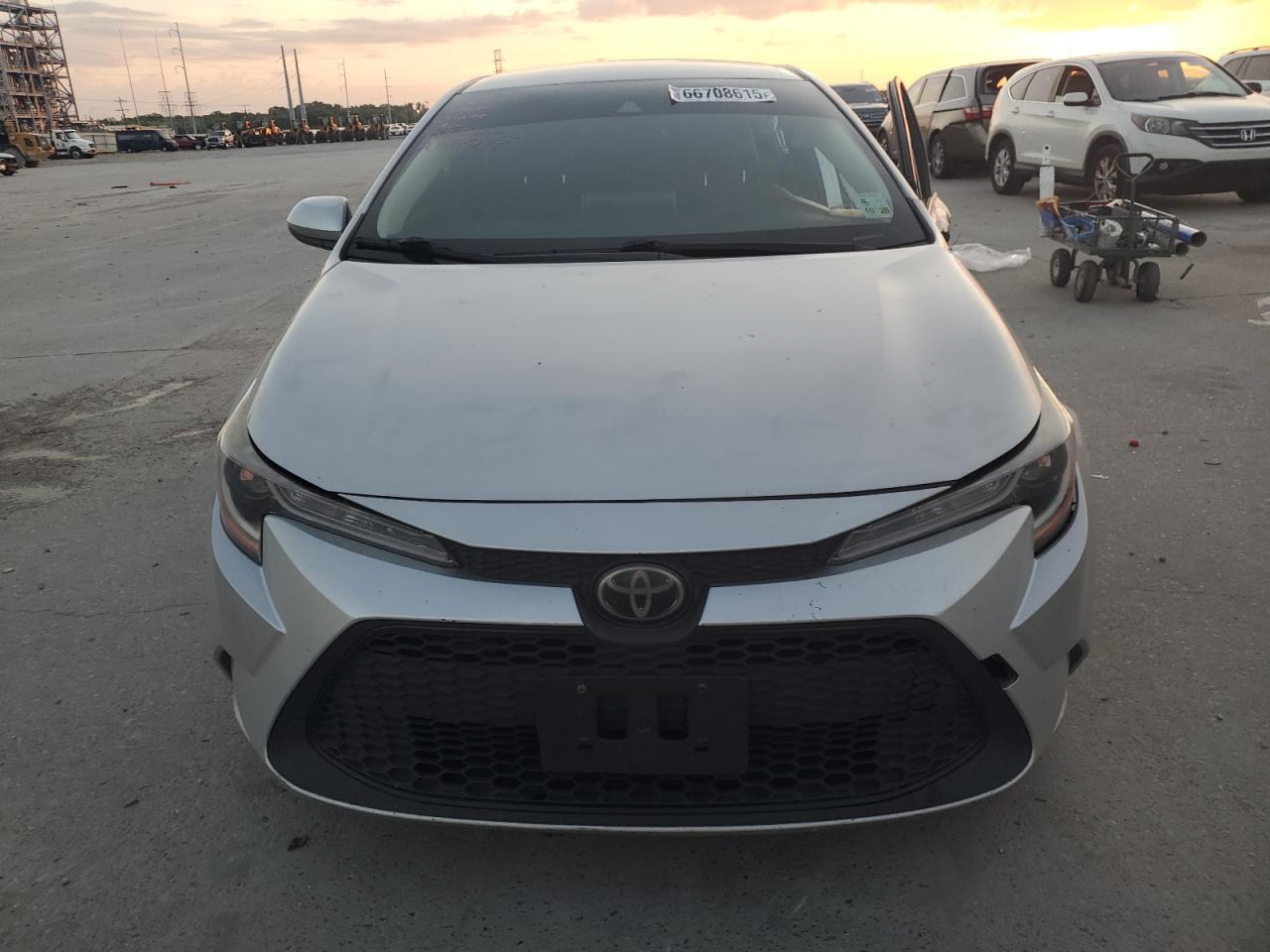 2020 Toyota Corolla Le - Фото 5