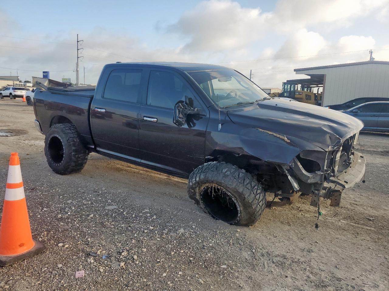 2011 Dodge Ram 1500 - Image 4