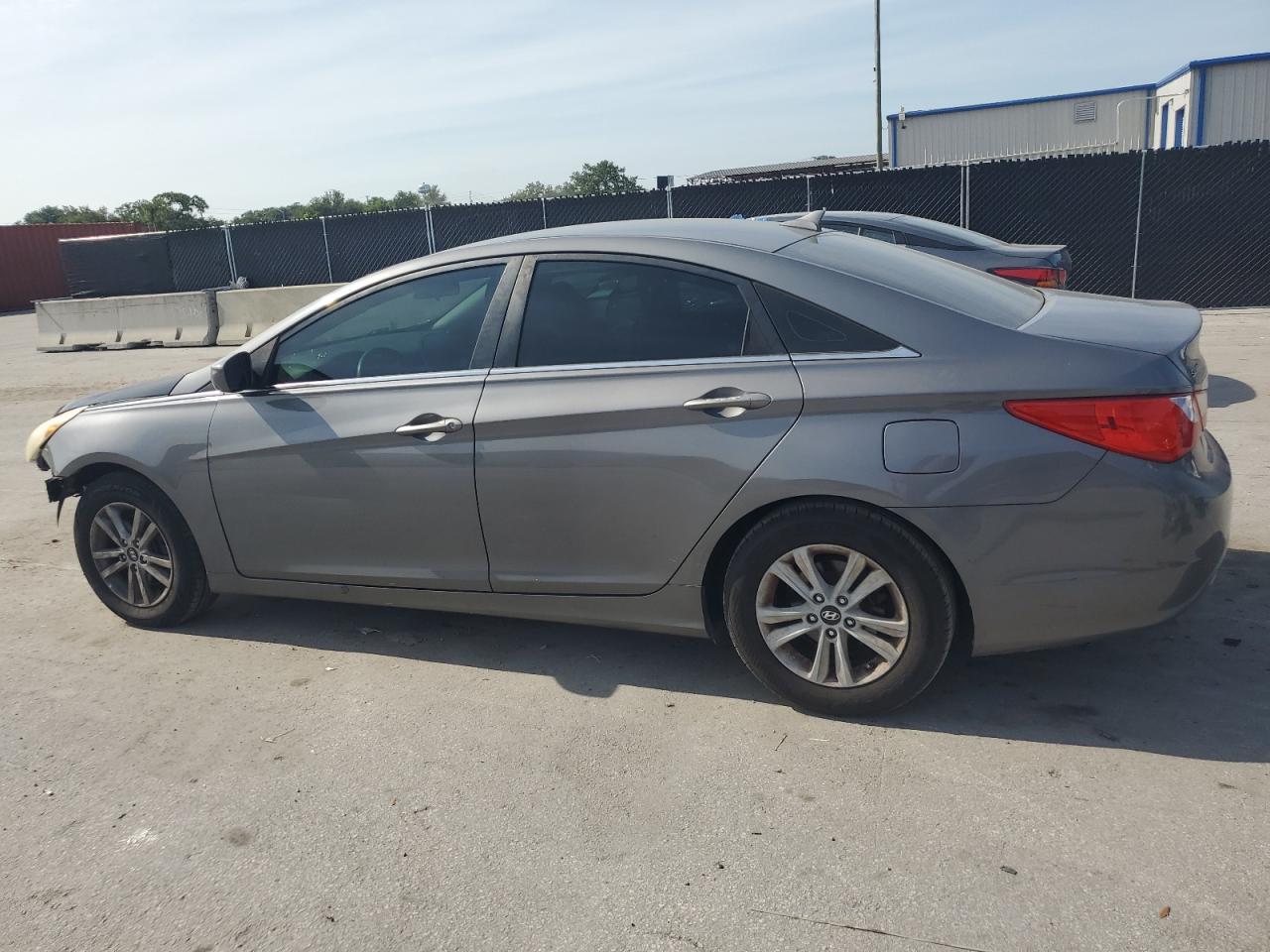 2011 Hyundai Sonata Gls - Фото 2
