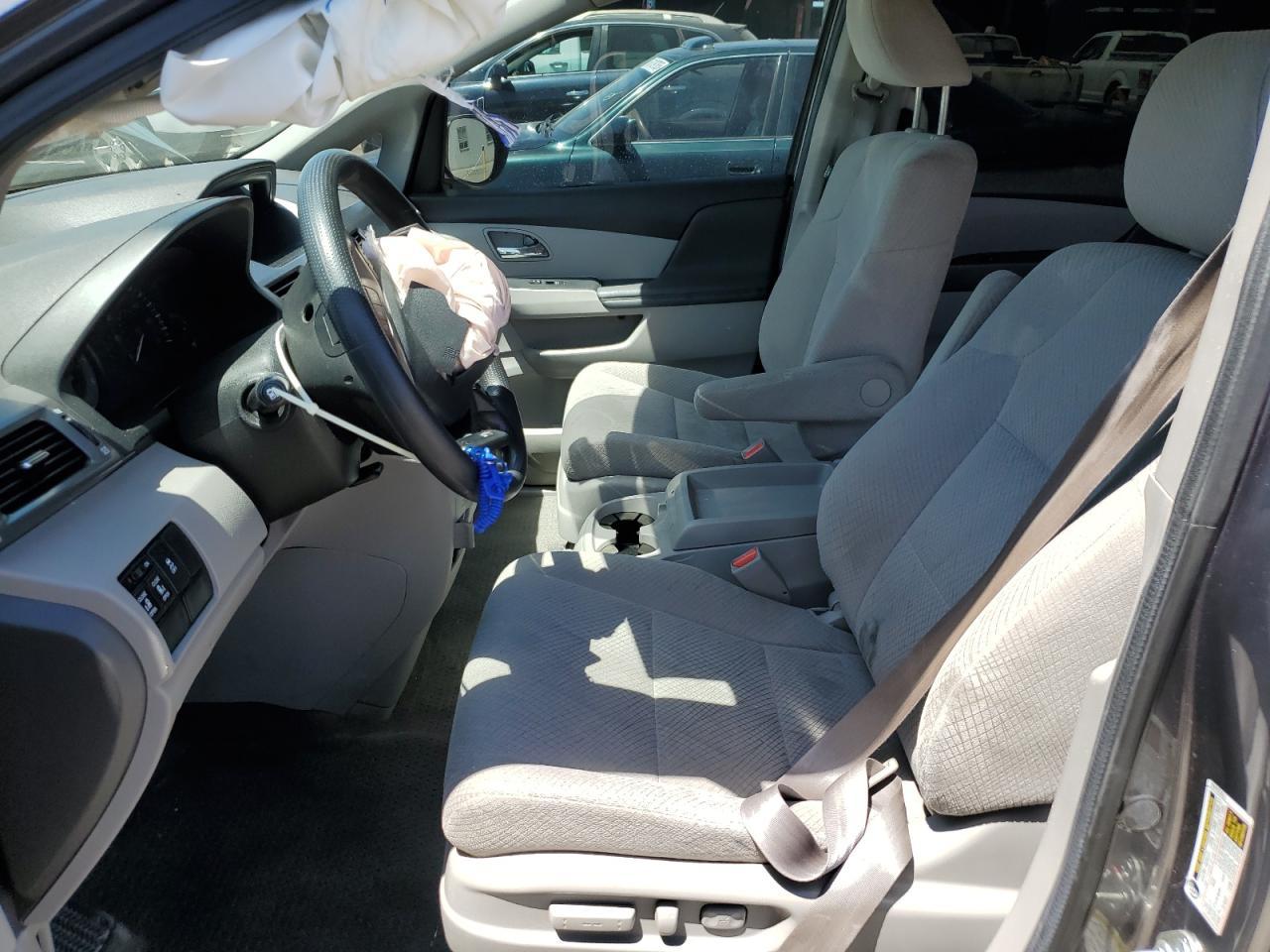 2014 Honda Odyssey Ex - Image 7