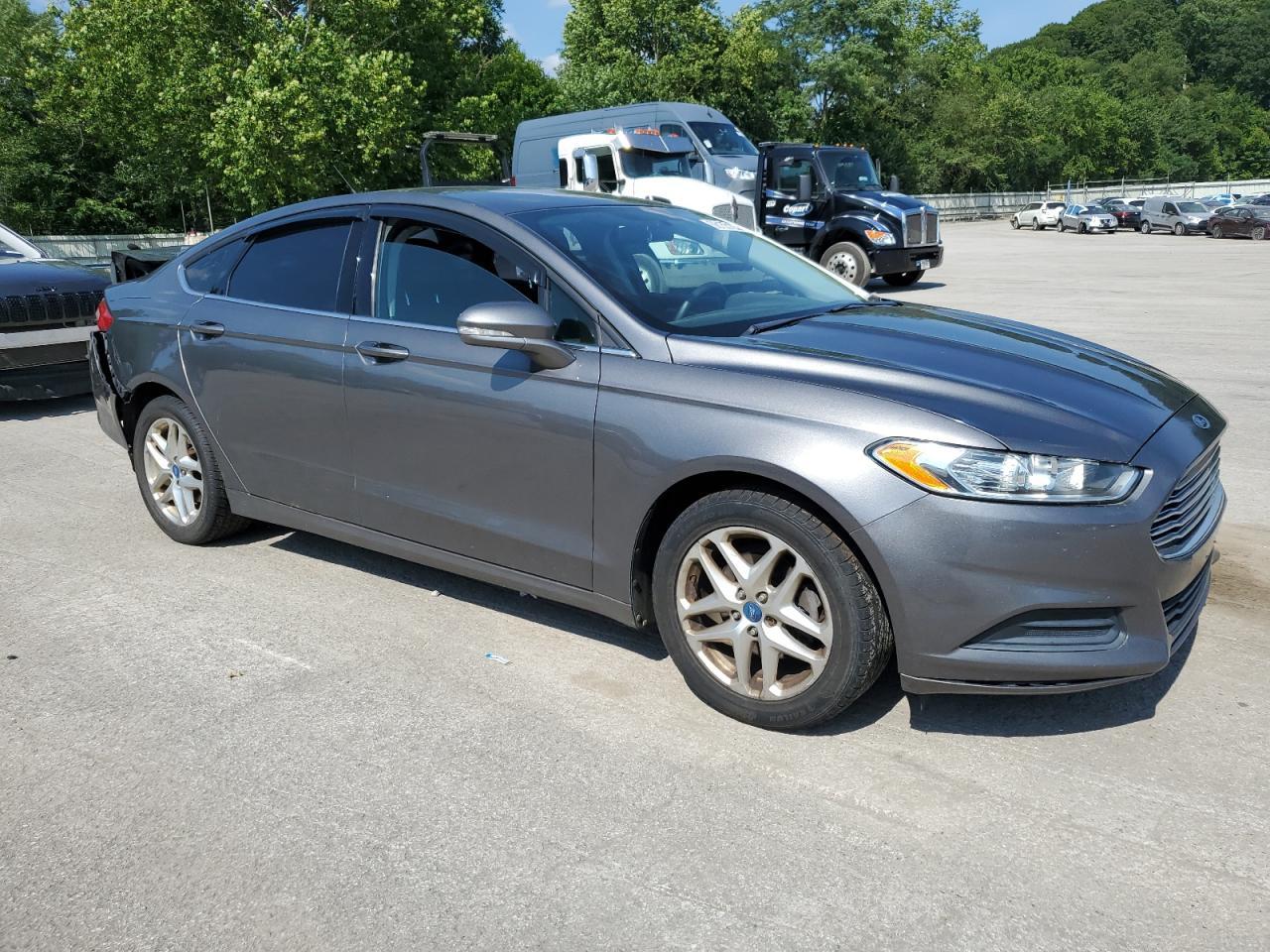 2013 Ford Fusion Se - Фото 4
