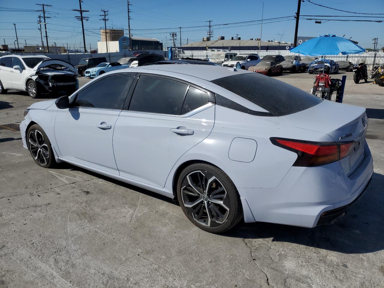 2024 Nissan Altima Sr - Фото 2