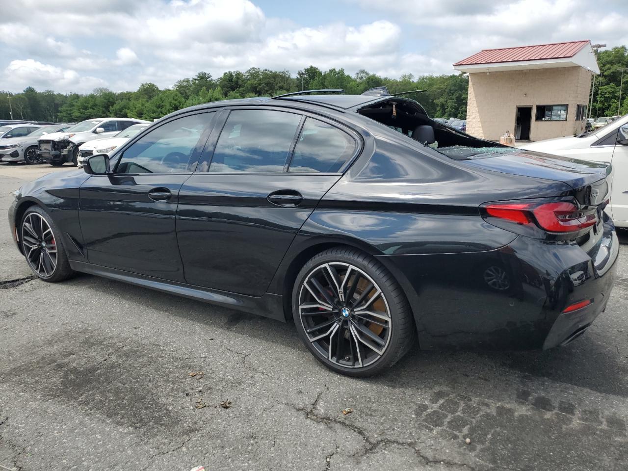 2022 BMW 540 Xi - Фото 2