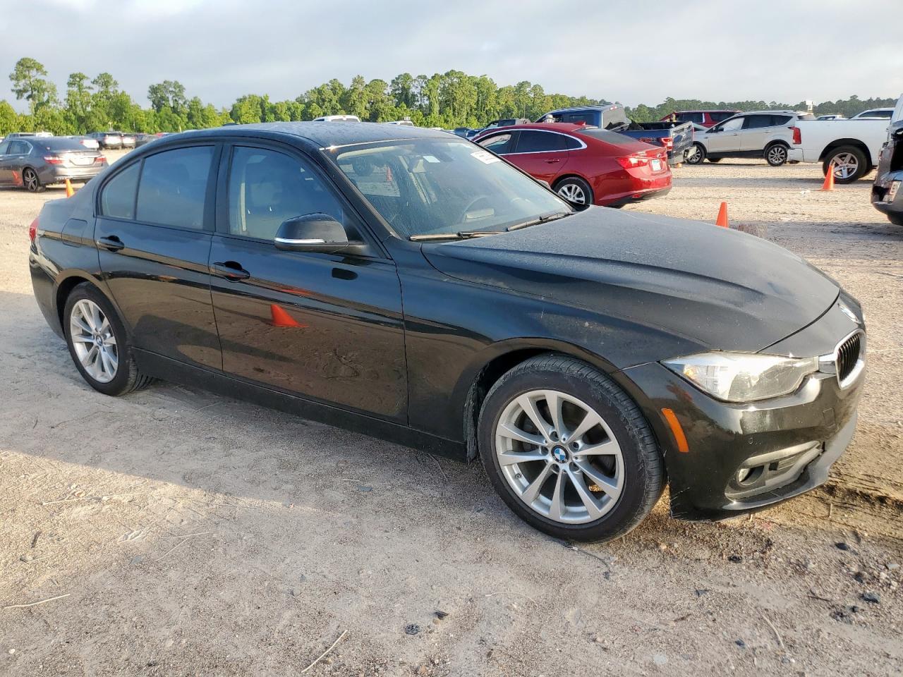 2017 BMW 320 I - Image 4