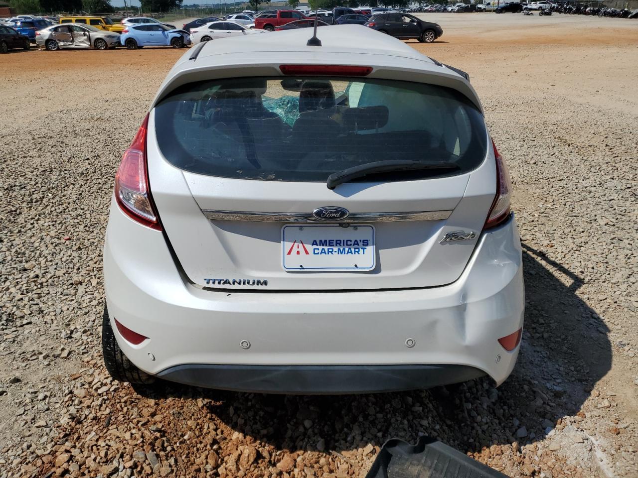 2017 Ford Fiesta Titanium - Фото 6