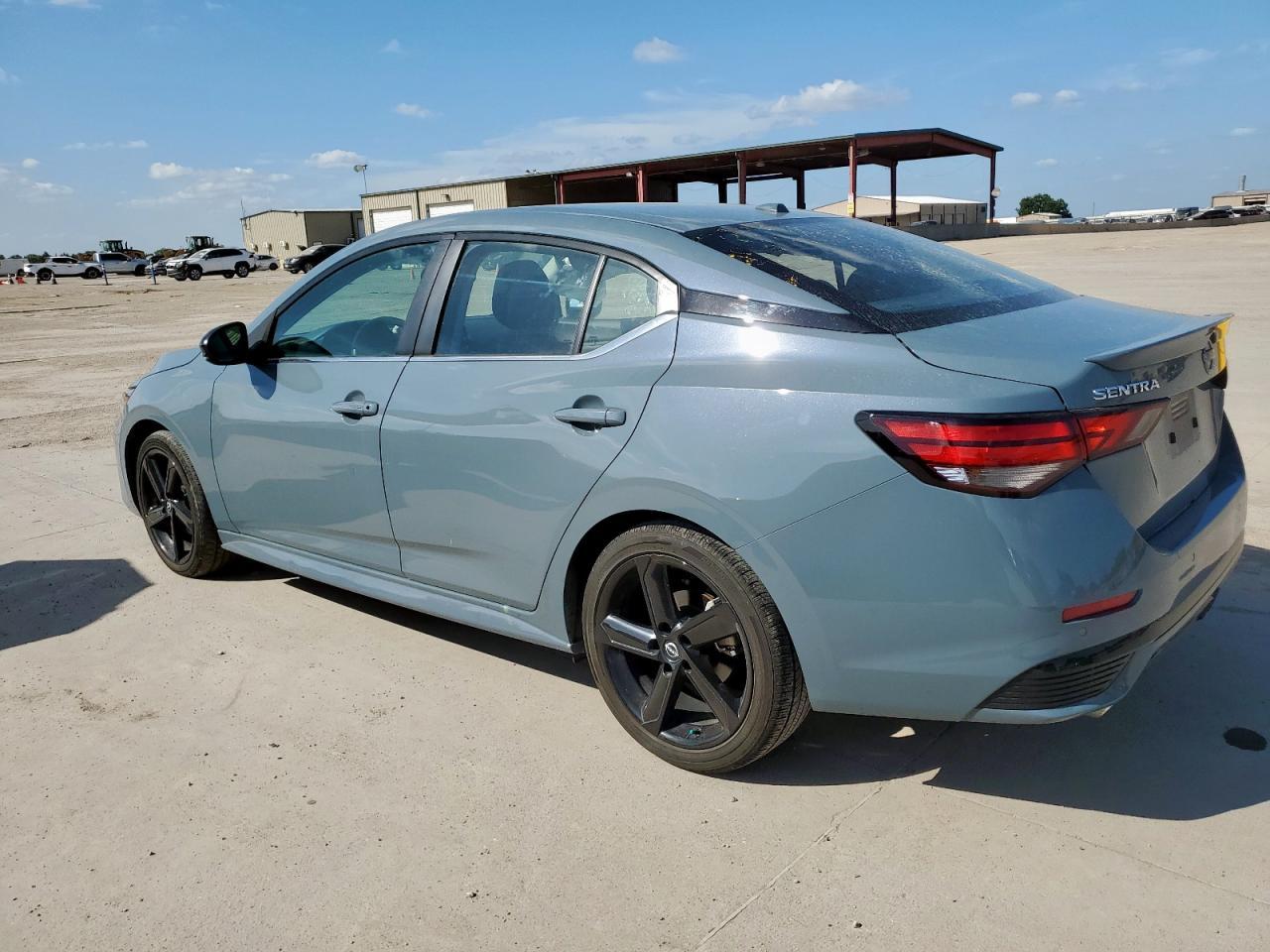 2024 Nissan Sentra Sr - Фото 2