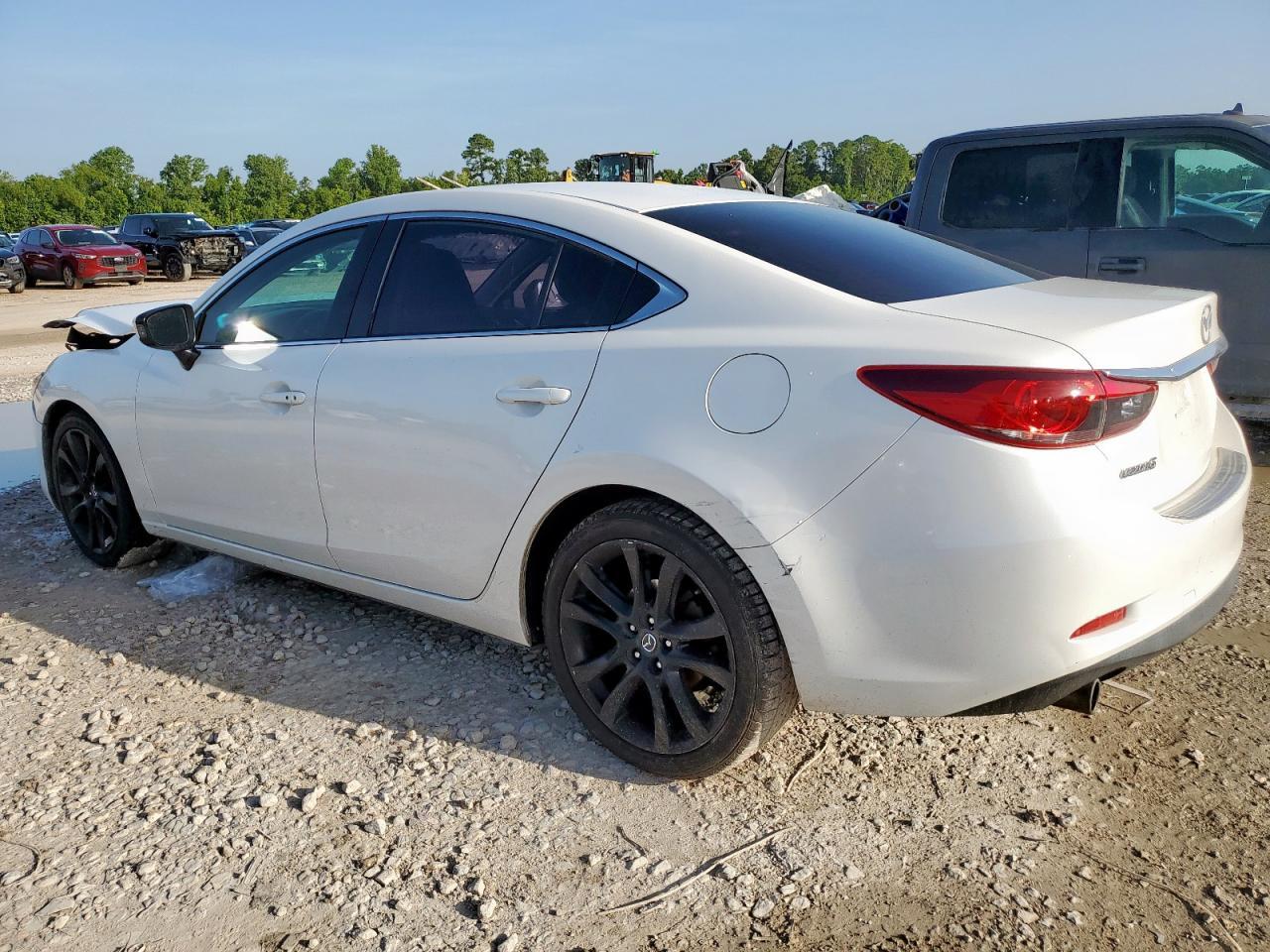 2016 Mazda 6 Touring - Фото 2