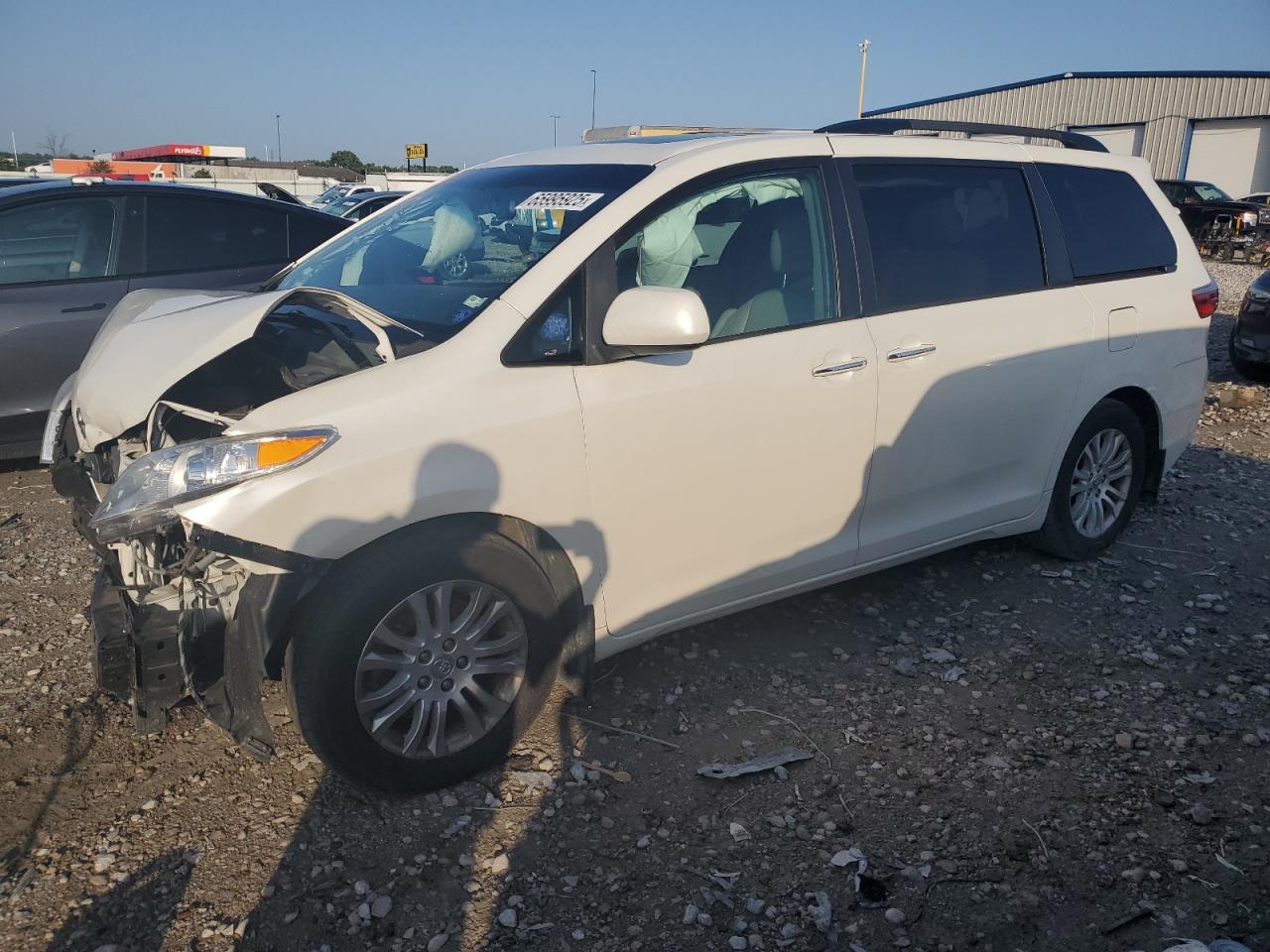 2015 Toyota Sienna Xle