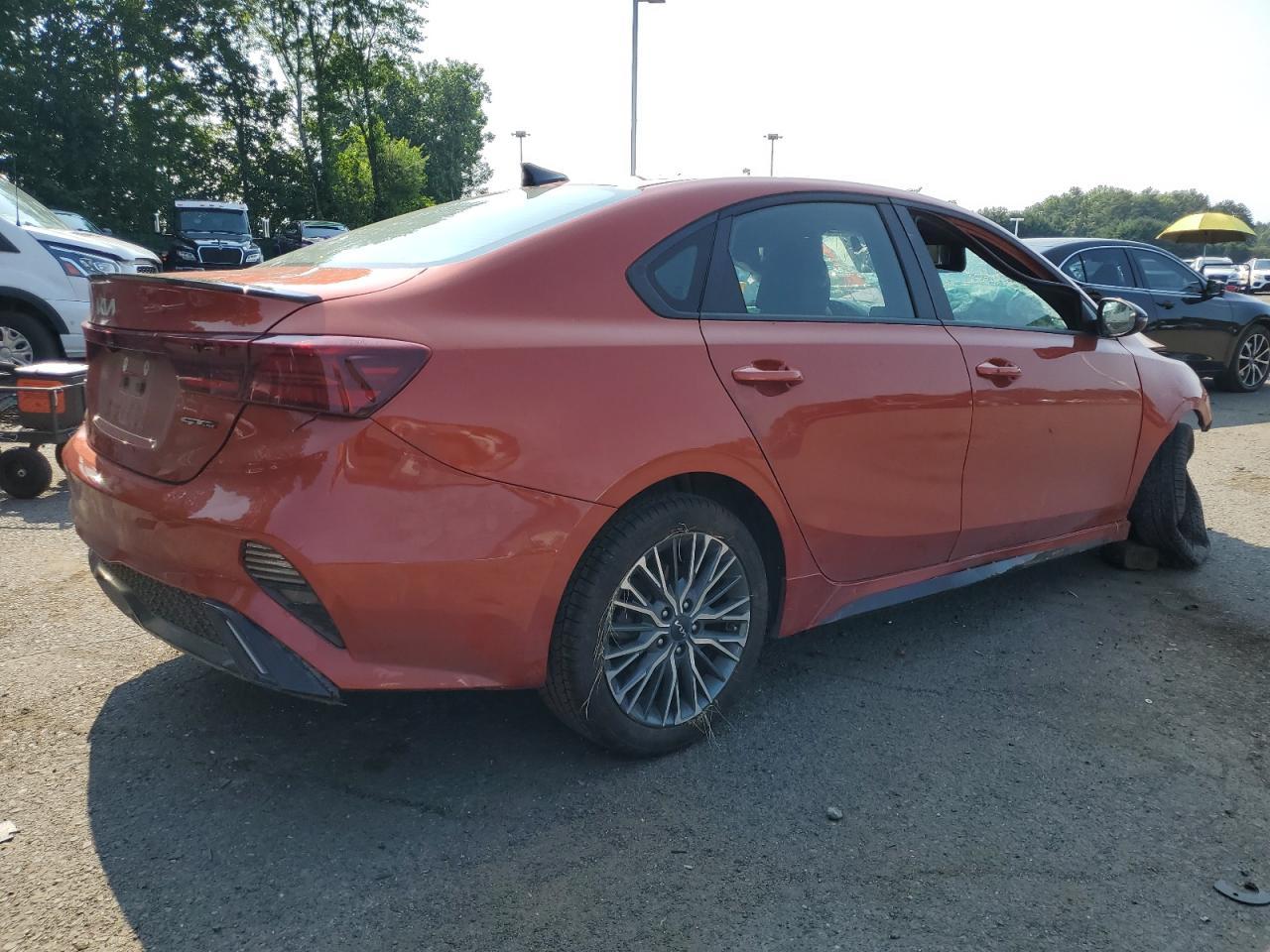 2023 Kia Forte Gt Line - Image 3