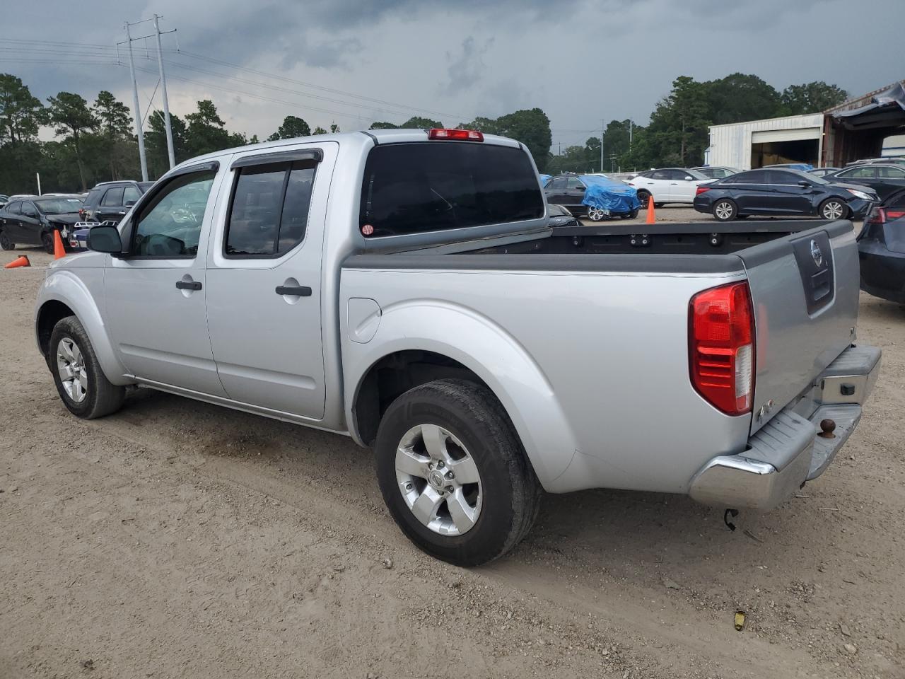 2012 Nissan Frontier S - Фото 2