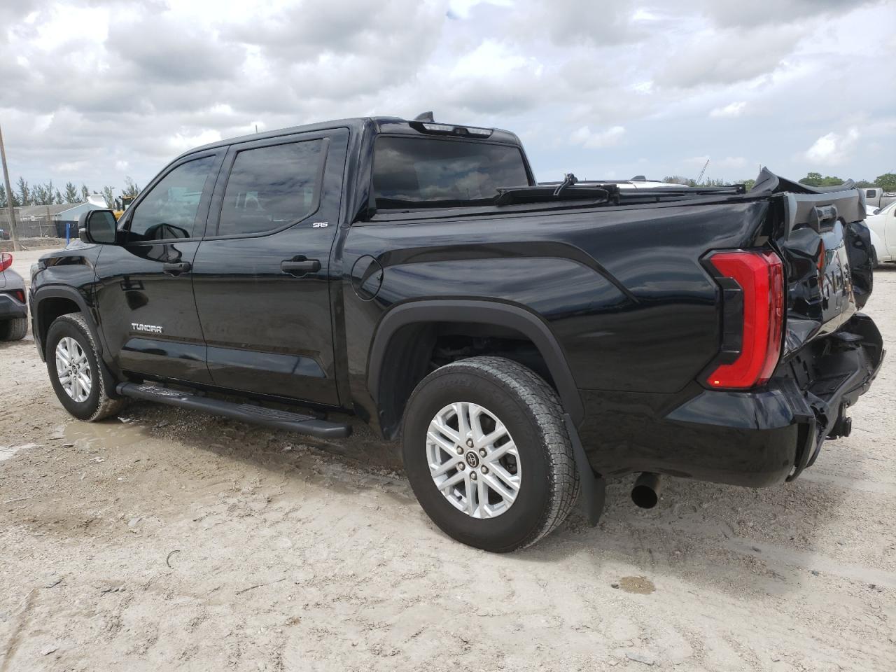 2023 Toyota Tundra Crewmax Sr - Фото 2