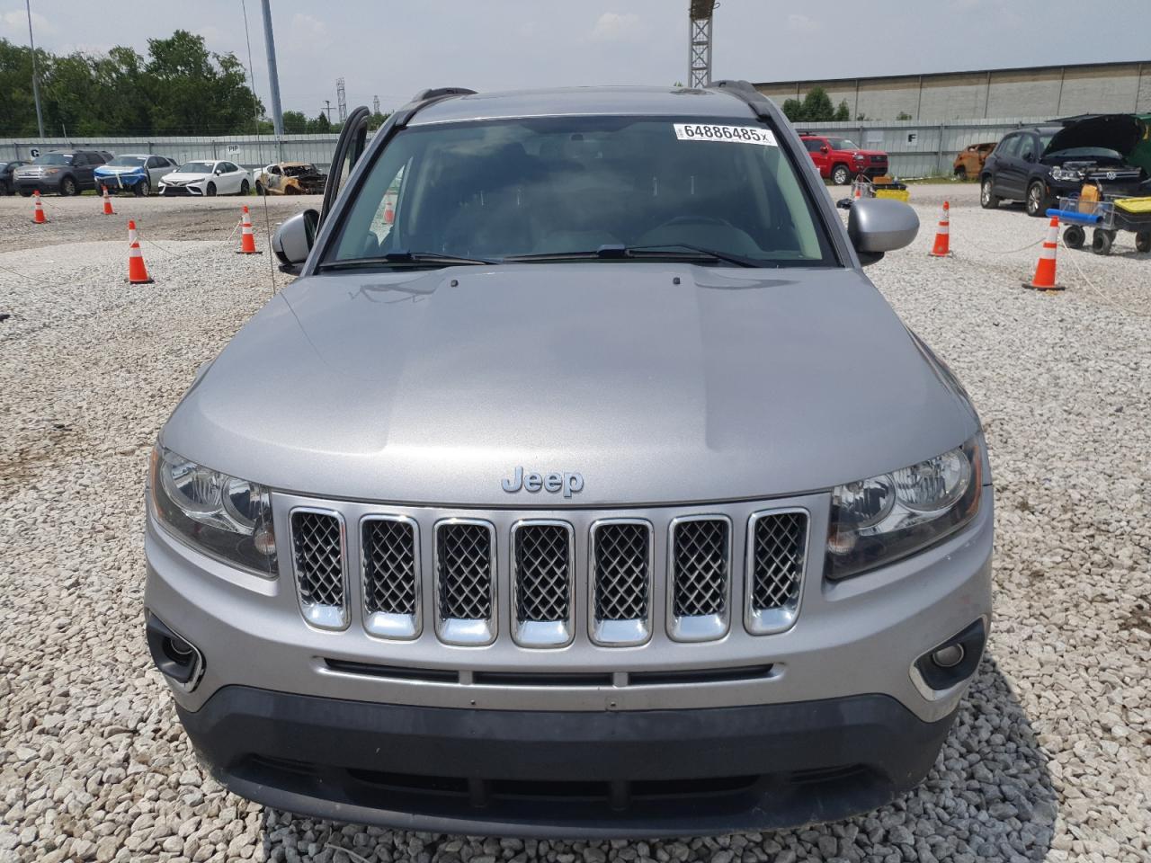 2016 Jeep Compass Latitude - Image 5