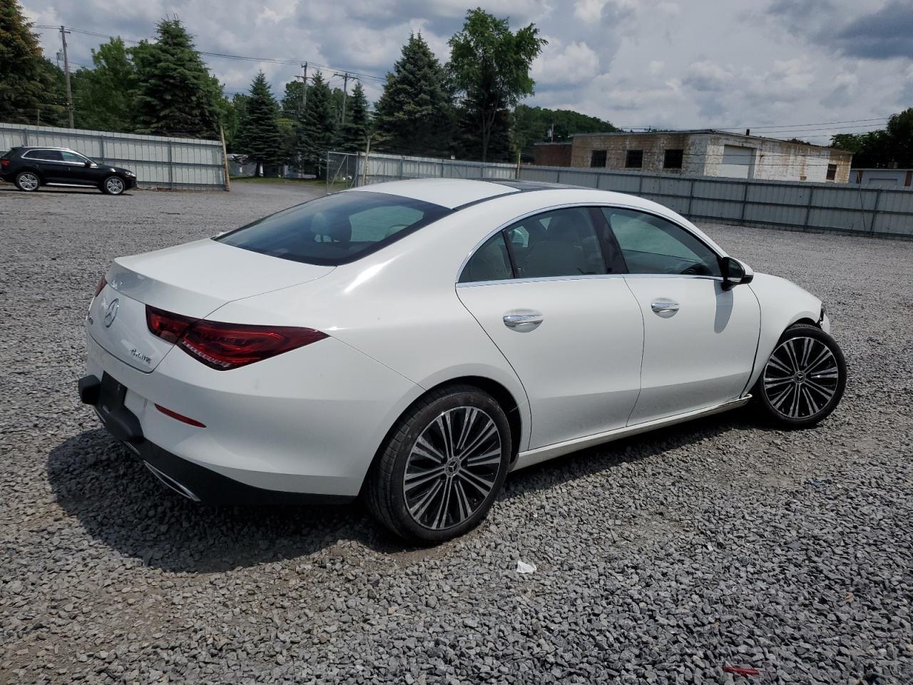 2023 Mercedes-Benz Cla 250 4Matic - Фото 3