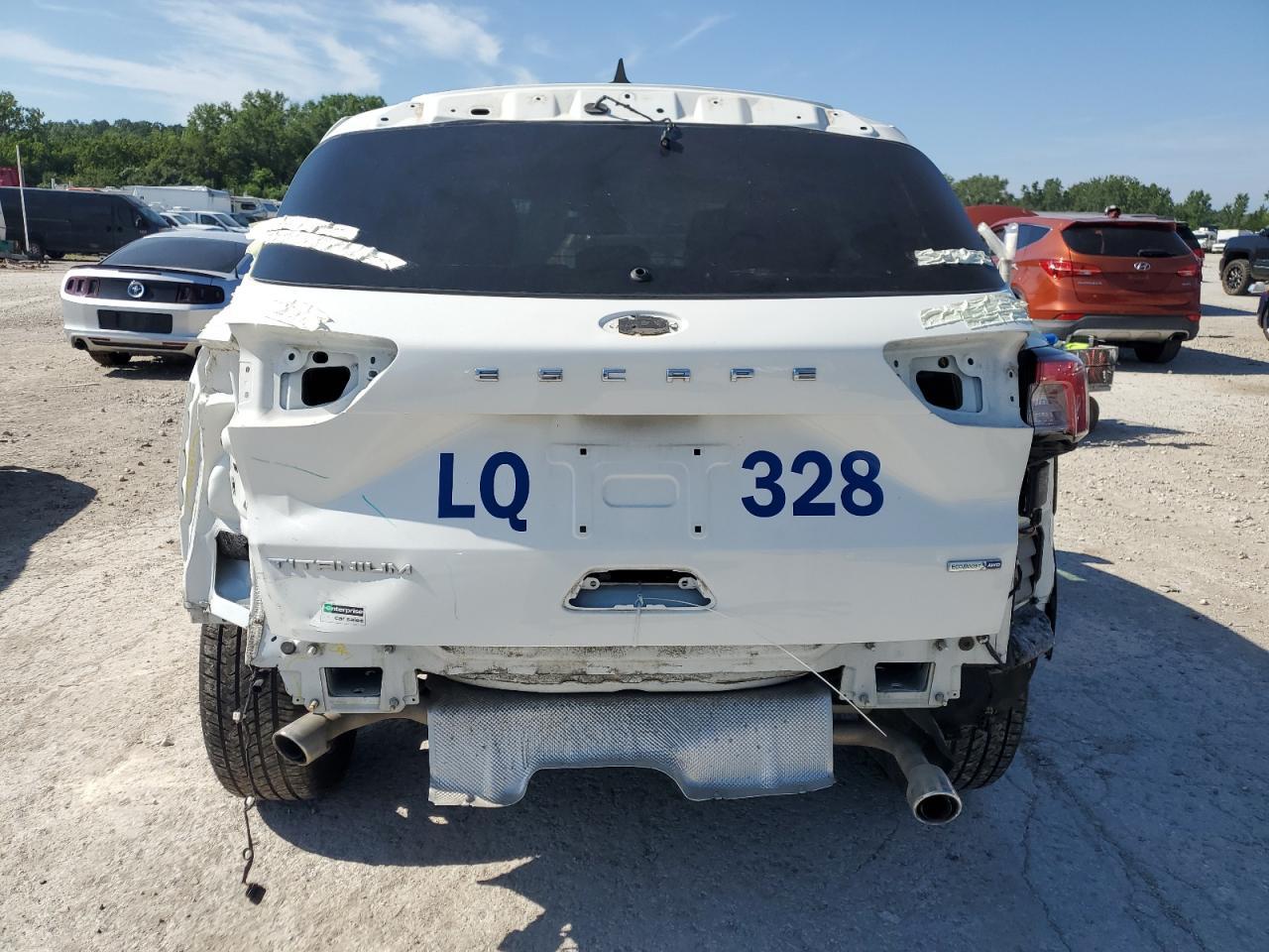 2020 Ford Escape Titanium - Фото 6