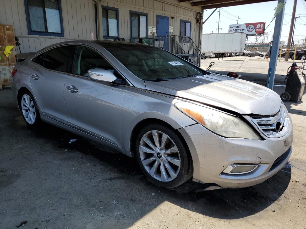 2012 Hyundai Azera Gls - Image 4