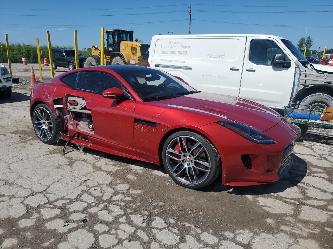 2016 Jaguar F-Type R - Фото 4