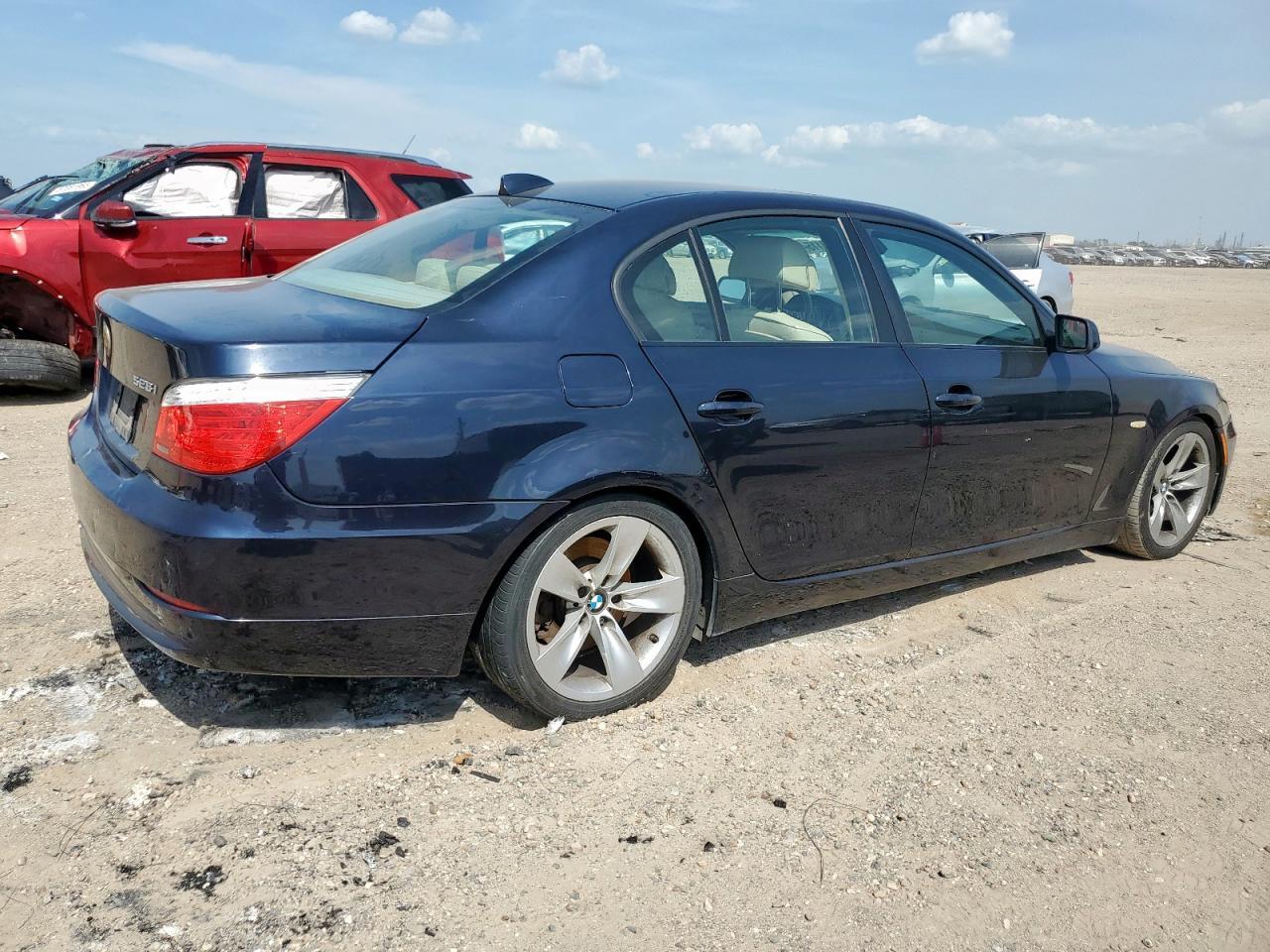 2008 BMW 528 I - Image 3