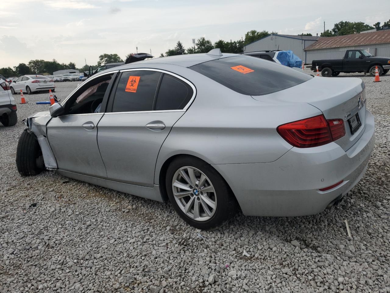 2015 BMW 528 Xi - Фото 2