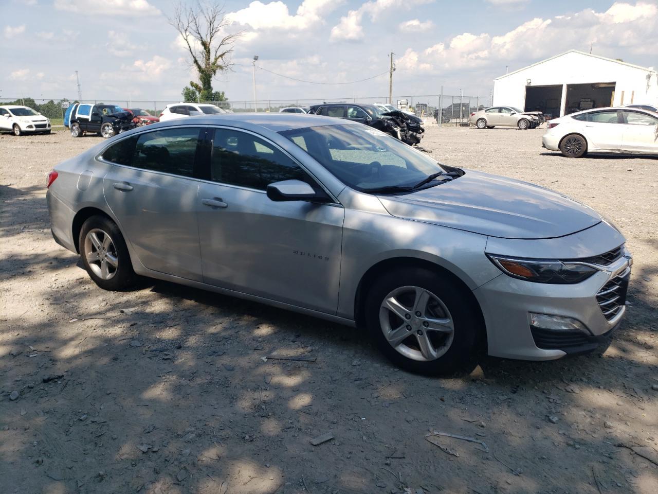 2022 Chevrolet Malibu Lt - Фото 4