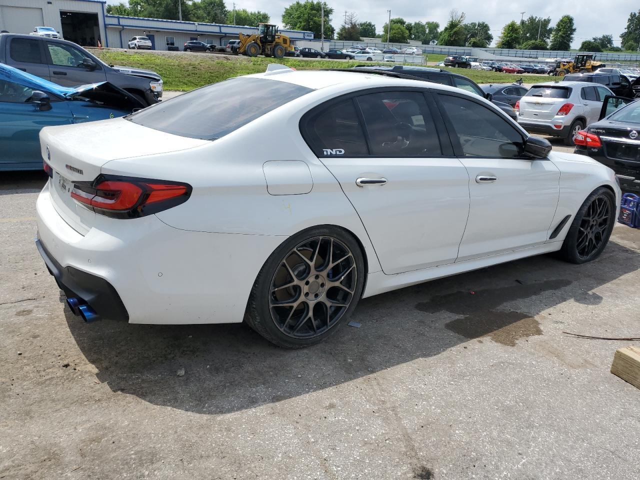 2018 BMW M550Xi - Фото 3